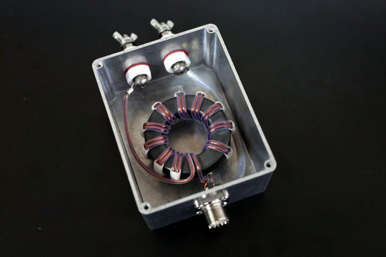 Baluns & Transmission Line Transformers Basic Communications